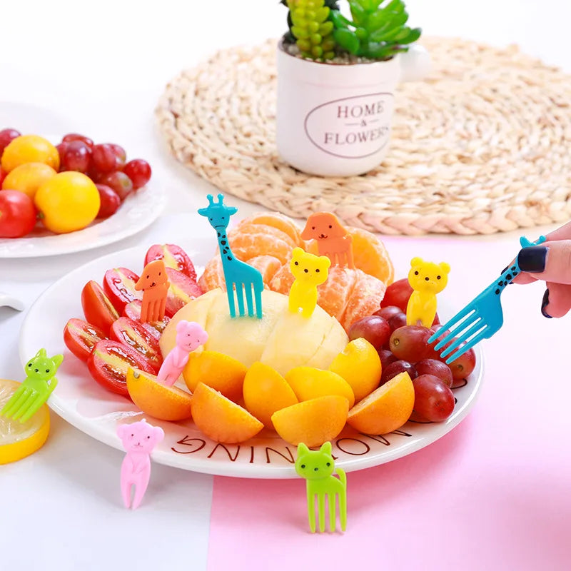 Garfo de frutas dos desenhos animados 40 peças para crianças bolo palito de frutas mini garfo animal grau alimentício plástico bento almoço bento acessórios decoração festa