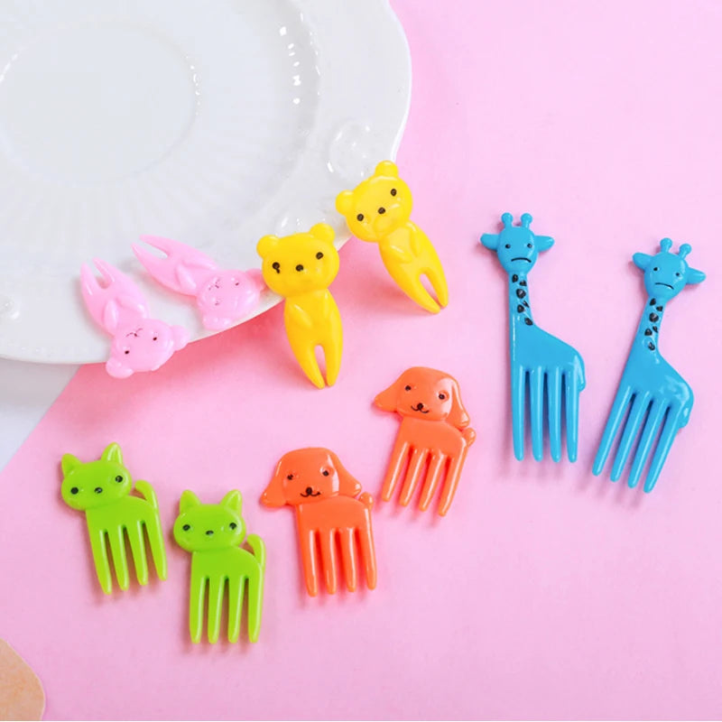 Garfo de frutas dos desenhos animados 40 peças para crianças bolo palito de frutas mini garfo animal grau alimentício plástico bento almoço bento acessórios decoração festa